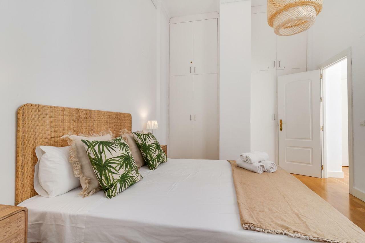 Del Parque Flats Letran Apartment Malaga Ngoại thất bức ảnh